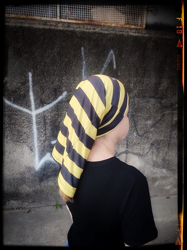 BANDANA TUBULAR - BUFF  Listrada Amarela e Preta